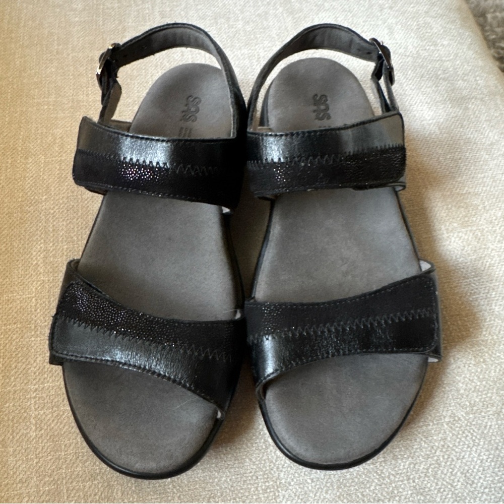 SAS NUDU Midnight Black Leather Sandals Women Size 7 WW